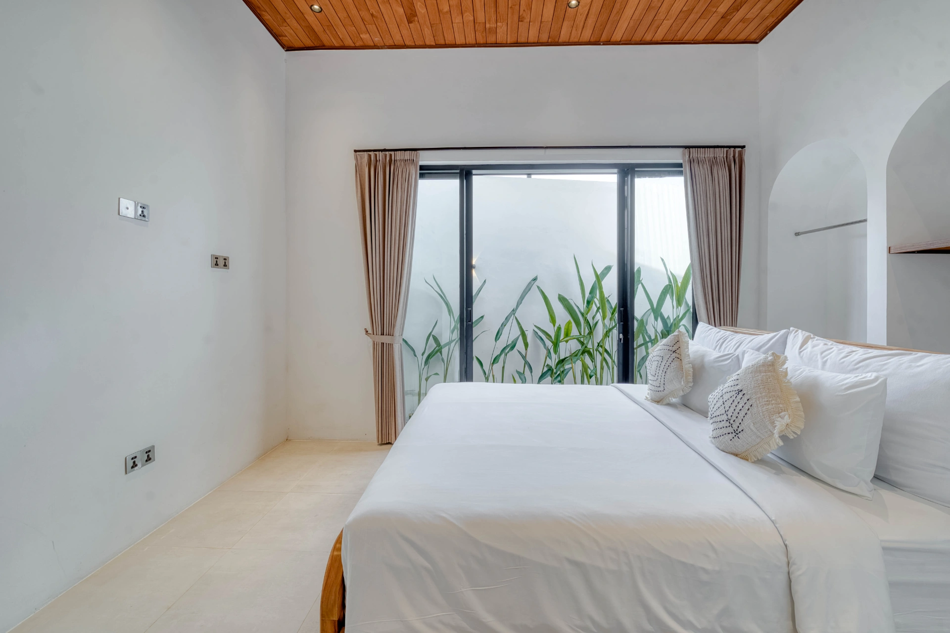 Avasa Villa B7 : Brand New 2BR in Berawa, Bali., 2-bed villa for rent in Canggu – photo 4 of 15