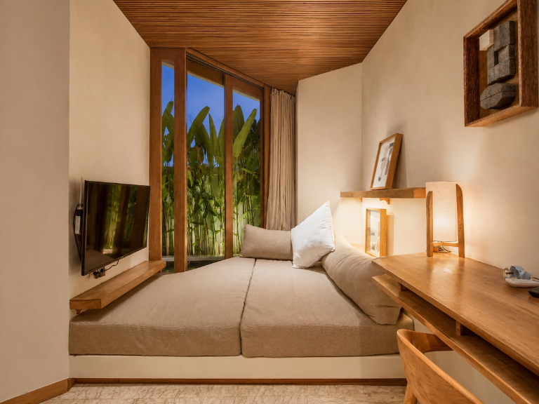 Luxurious 1-BR Villa, 800m to Canggu Beach, 1-bed villa for rent in Pererenan – photo 4 of 15