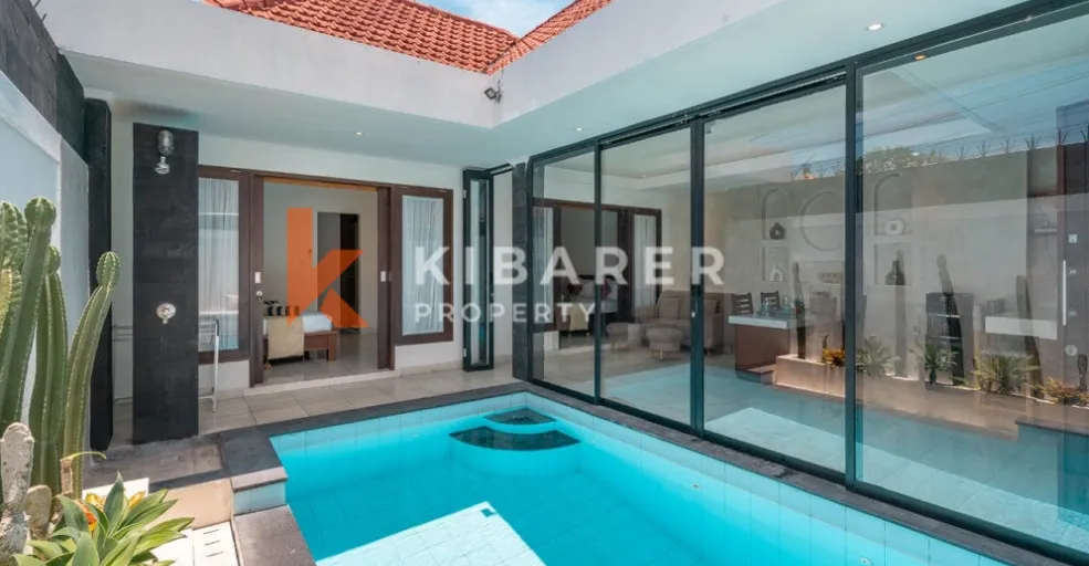 Newly Renovated Two Bedroom Enclosed Living Villa In Berawa, 2-bed villa for rent in Canggu – photo 7 of 14