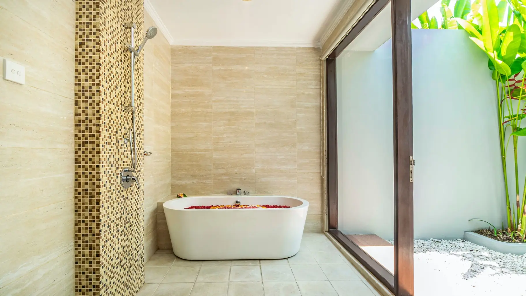 Sotis Villas – 3 Bedroom Cozy Villa in Canggu, 3-bed villa for rent in Canggu – photo 7 of 15
