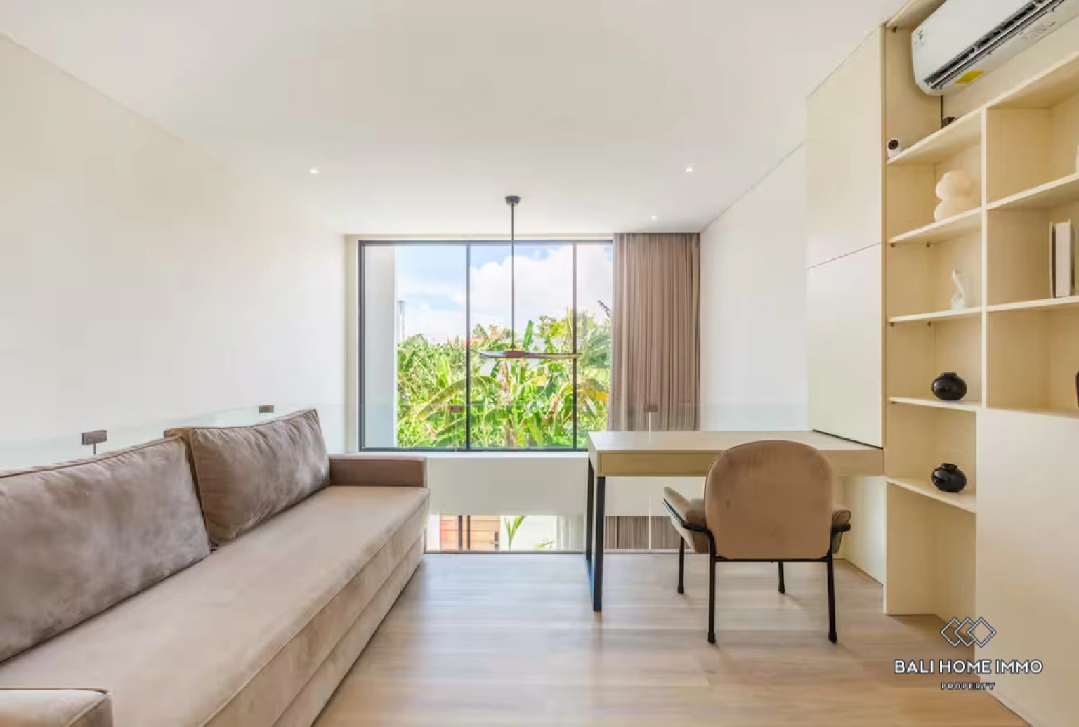 Modern 2 Bedroom Villa for Rent in Bali Berawa, 2-bed villa for rent in Canggu – photo 11 of 15