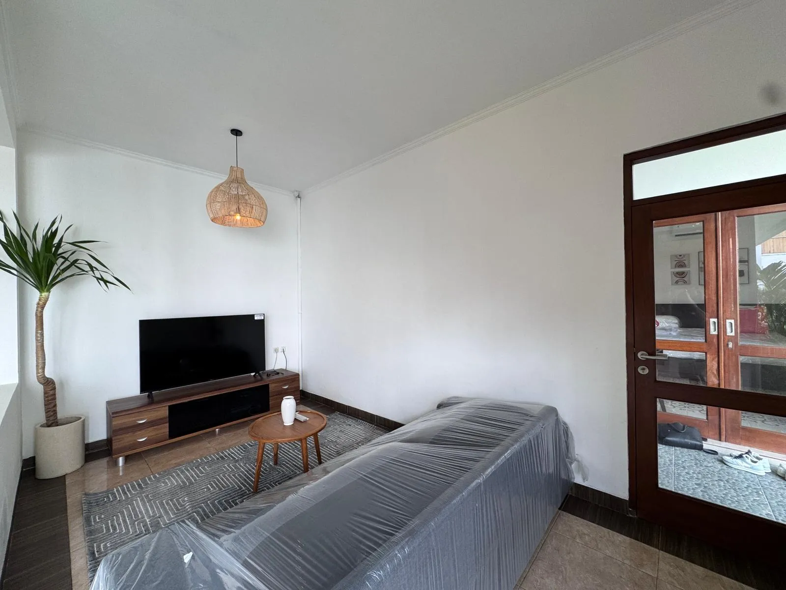 2-bedrooms Villa in Berawa for Yearly Rent, 2-bed villa for rent in Canggu – photo 8 of 15