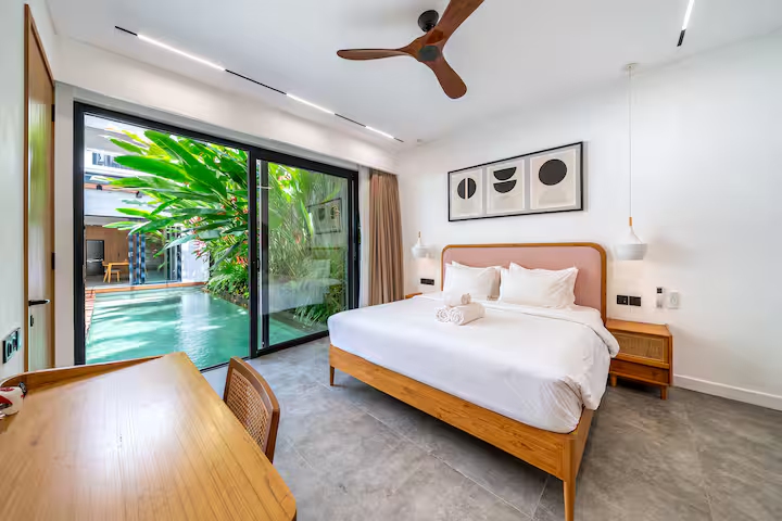 NEW 7BDR BEACH residence - Canggu Batu bolong - 5 star service, 7-bed villa for rent in Canggu – photo 4 of 15