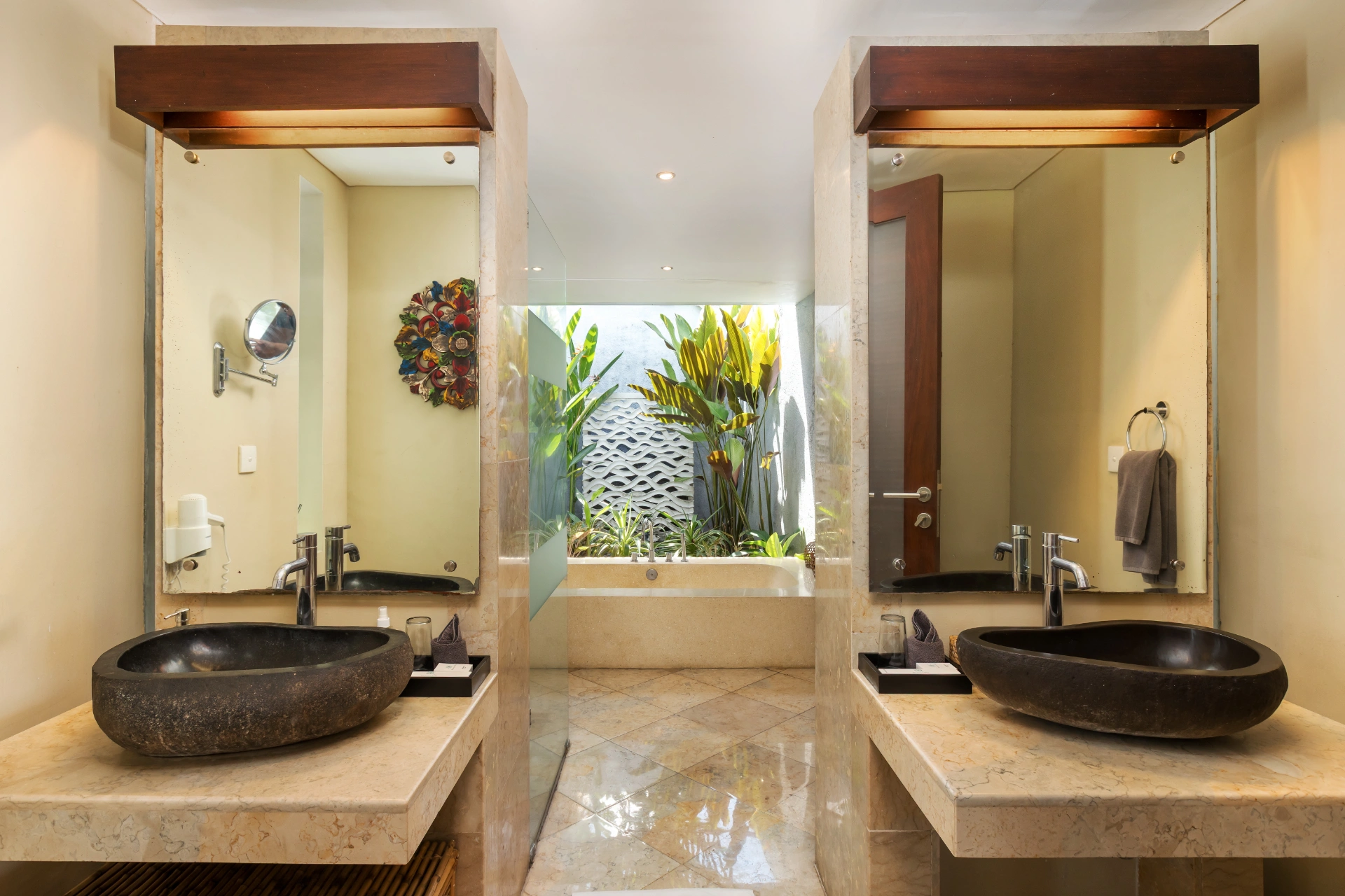 Villa Toba Jabunami, 4-bed villa for rent in Canggu – photo 14 of 15
