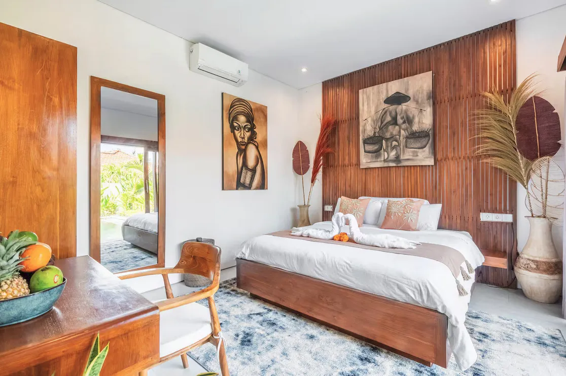 Silk Lodge - Modern 3-Bedroom Villa with Private Pool in Prime Berawa Location, 3-bed villa for rent in Canggu – photo 11 of 15