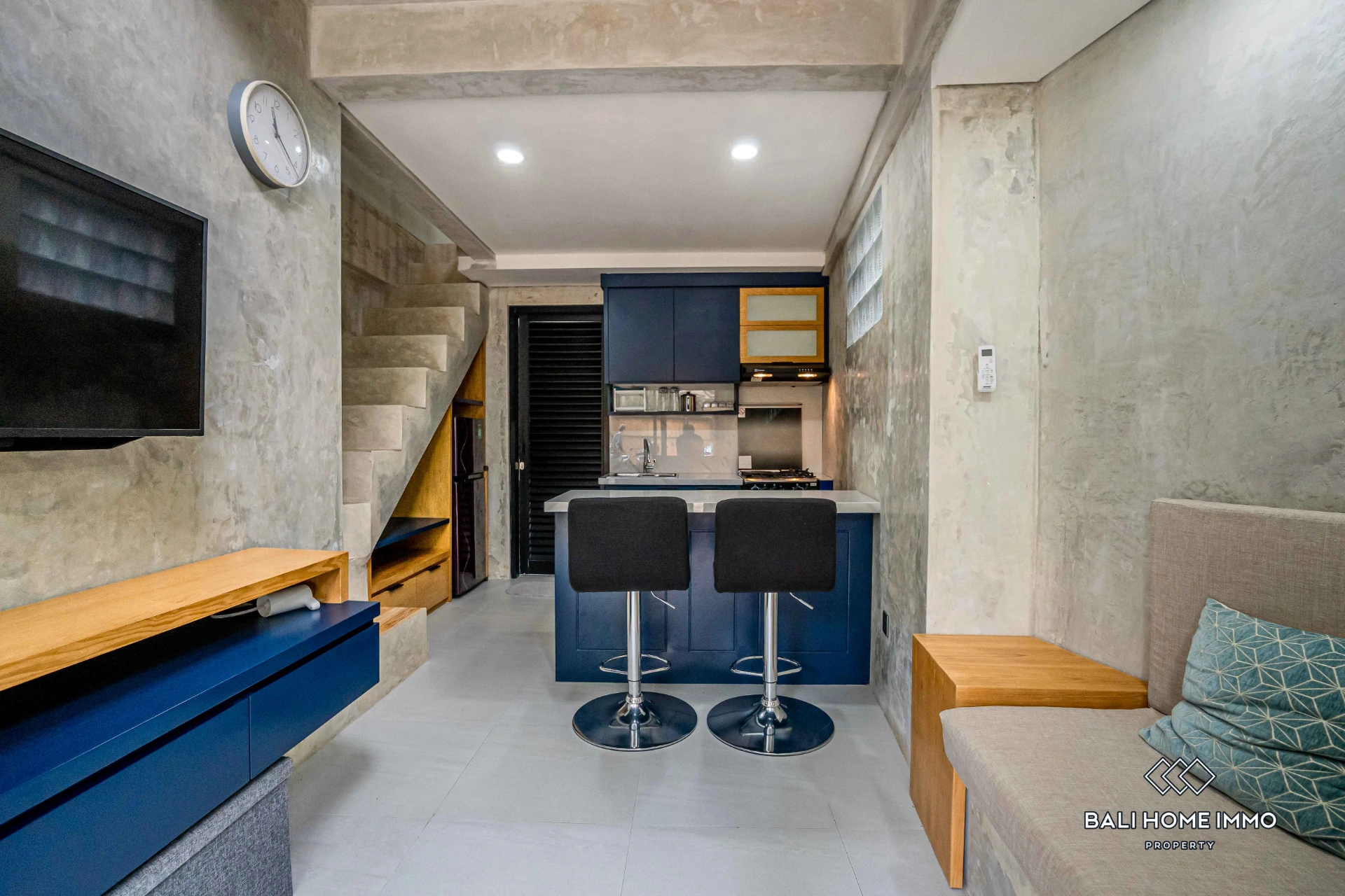 Cozy 1 Bedroom Loft in Bali Canggu Residential Side, 1-bed villa for rent in Canggu – photo 4 of 15
