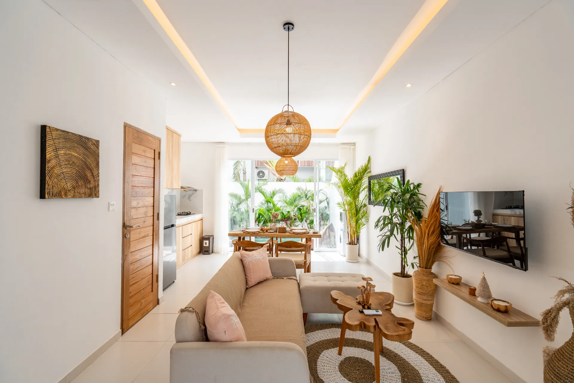 Sunrise Bliss 2BR Private Pool In Canggu, 2-bed villa for rent in Canggu – photo 3 of 15