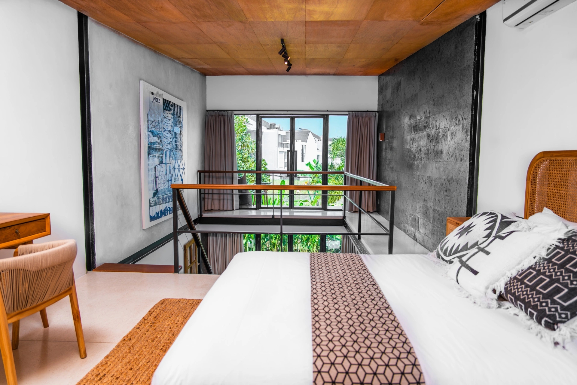 Modern loft in the style of minimalism, 1-bed villa for rent in Canggu – photo 8 of 10
