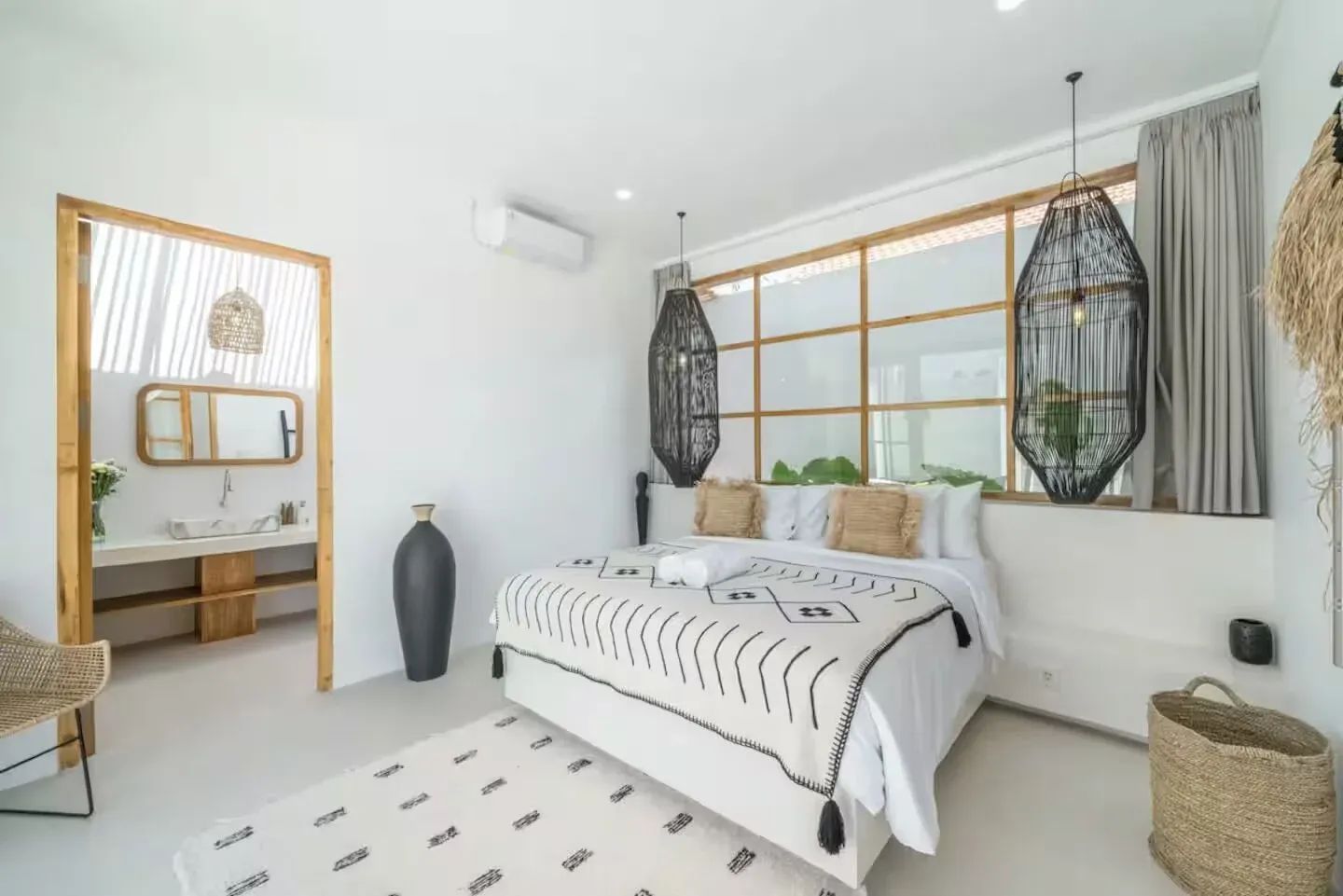3 Bedrooms Villa in Canggu, 3-bed villa for rent in Canggu – photo 15 of 15