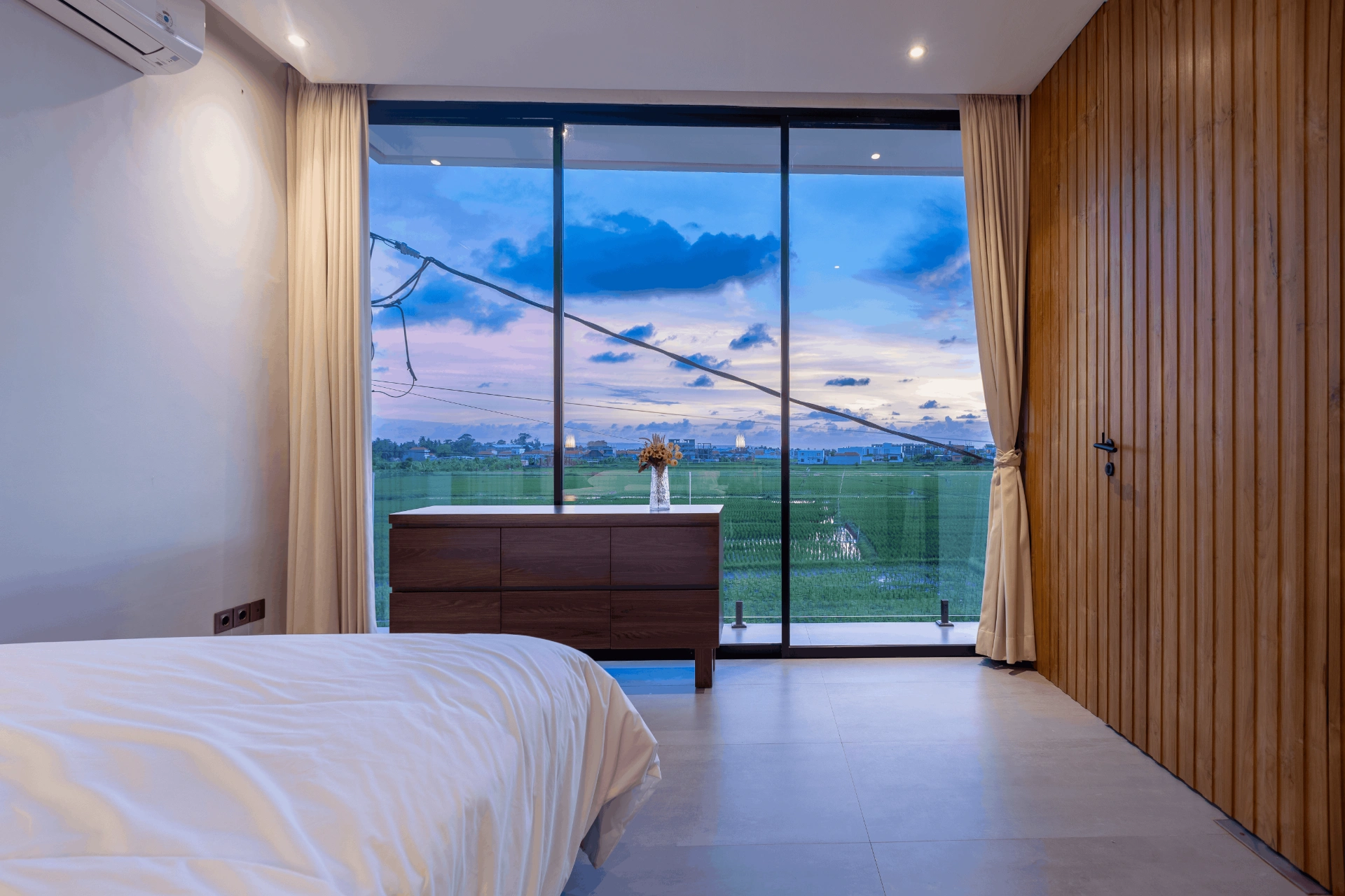 Modern 2BR Villa in Cemagi, 2-bed villa for rent in Seseh – photo 5 of 15
