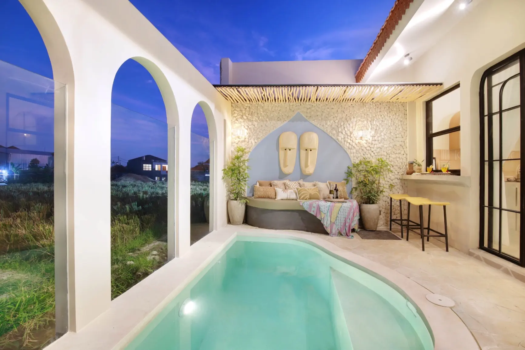 Casa Buduk Regency - 2 Bedrooms with Stunning Rice Paddies Views, 2-bed villa for rent in Pererenan – photo 13 of 15