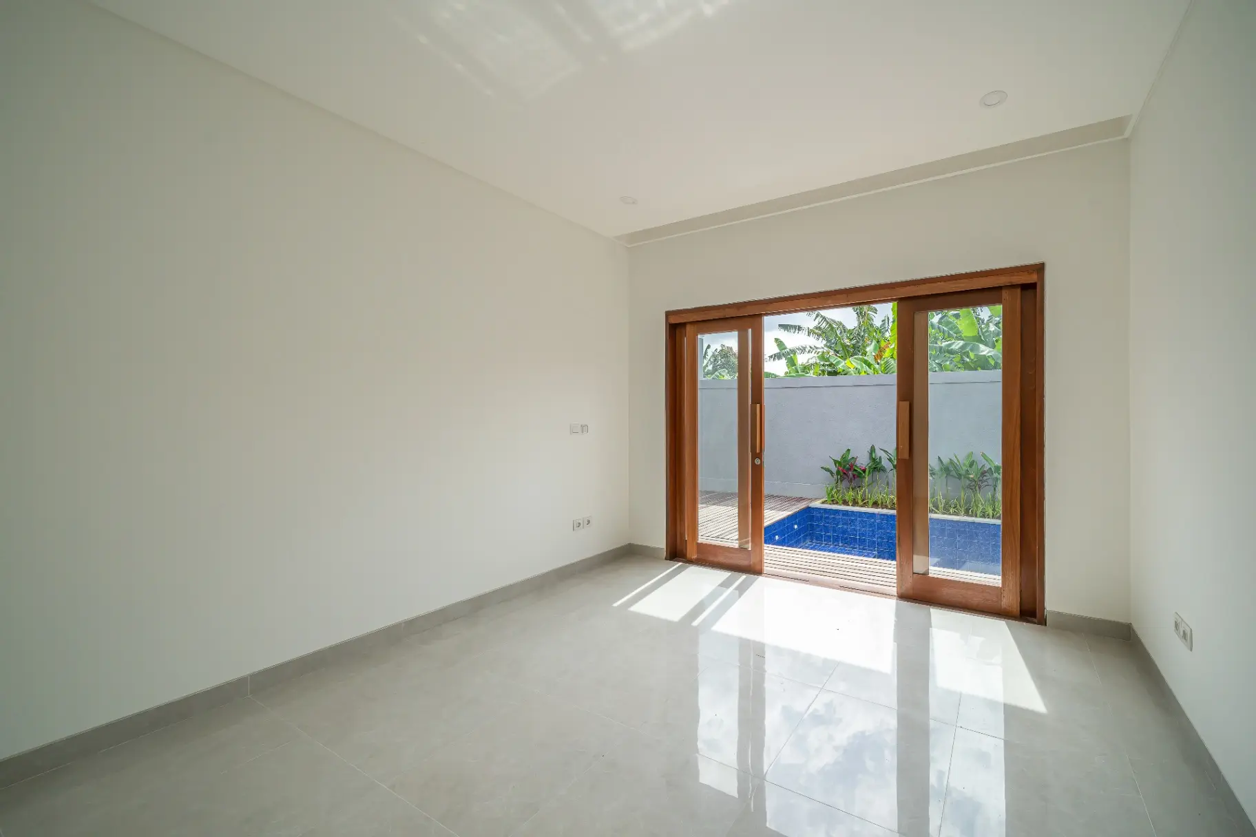 Villa Kedampang - Brand New 2 Bedroom Villa - Unfurnished!!, 2-bed villa for rent in Seminyak – photo 2 of 15