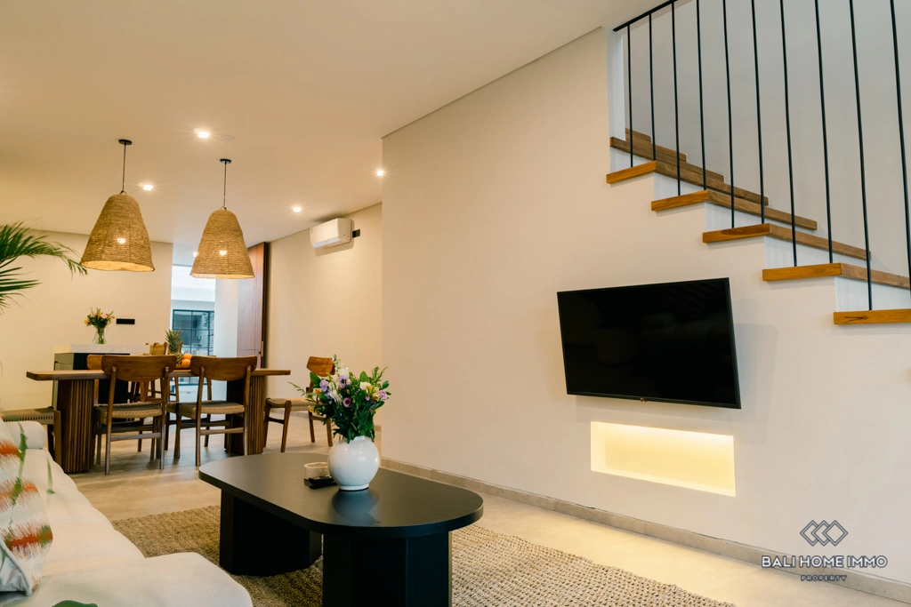 Brand new 2 Bedroom Villa with rice field view in Batu Bolong Canggu, 2-bed villa for rent in Canggu – photo 3 of 13