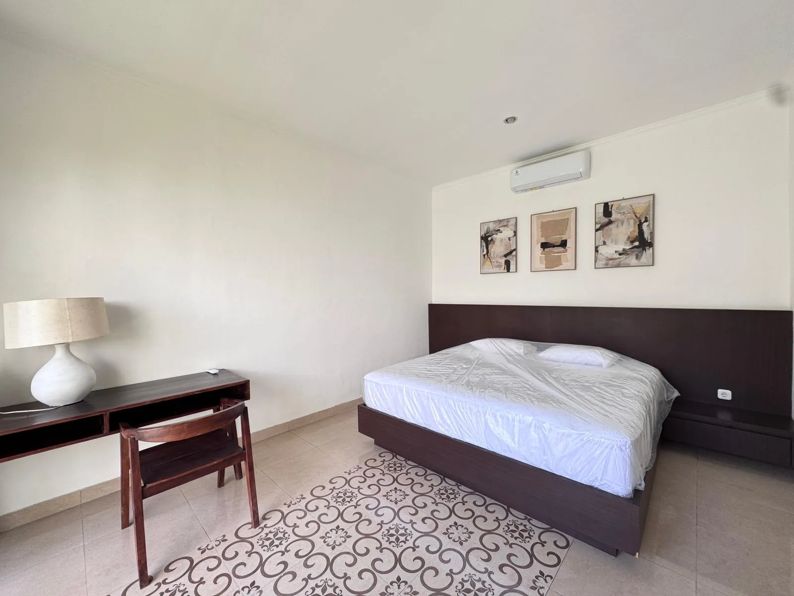 2-bedrooms Villa in Berawa for Yearly Rent, 2-bed villa for rent in Canggu – photo 11 of 15
