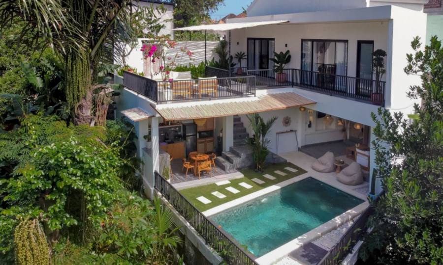 2-bed villa for rent in Pererenan