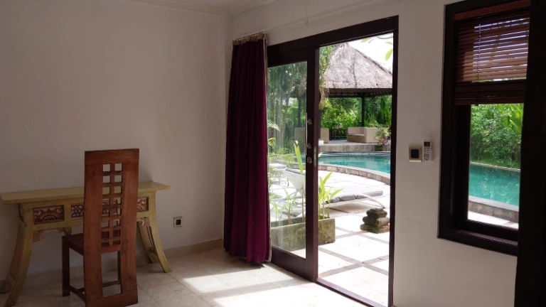 Villa Tumbak Bayuh–5 Bedroom Villa with Expansive Garden & Pool in Tumbak Bayuh, 5-bed villa for rent in Pererenan – photo 10 of 15
