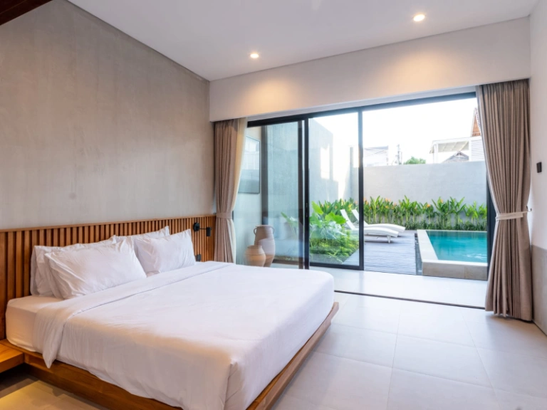 Vila Cove - Modern Luxury 4-Bedroom Villa in Central area of Canggu, 4-bed villa for rent in Canggu – photo 10 of 15