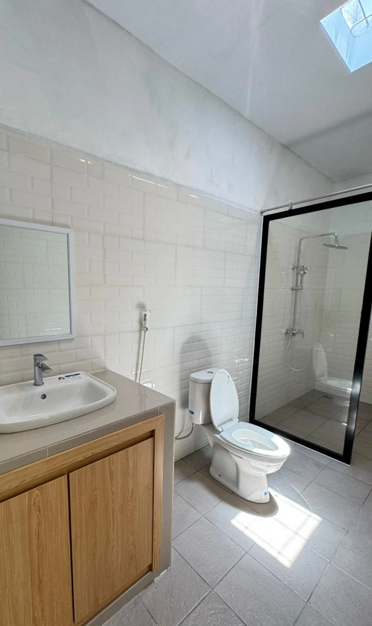 New 2 Bedroom Padonan Canggu near Gym, 2-bed villa for rent in Canggu – photo 8 of 15
