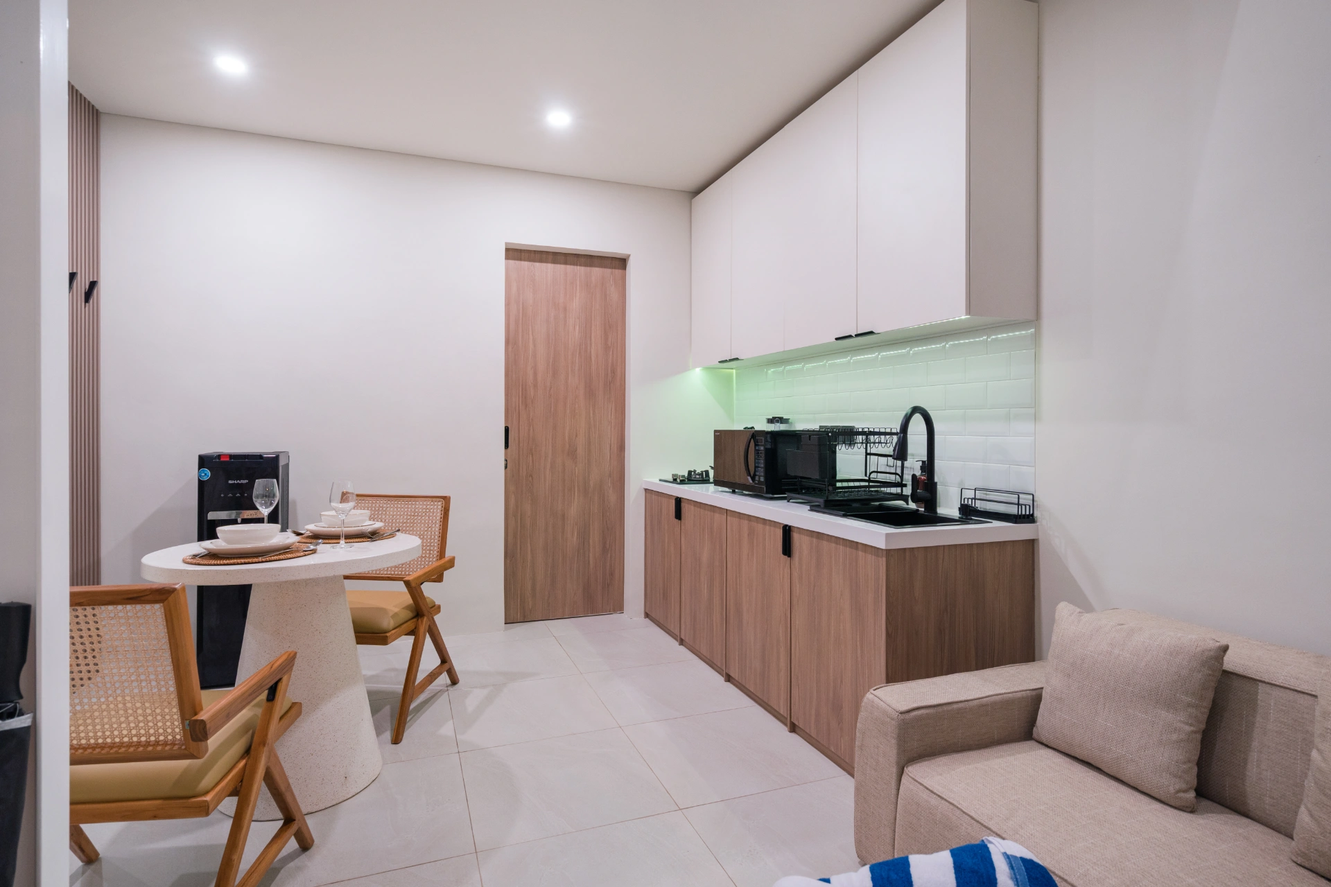 Villa 21 - Pool Villa, Near Nyang Nyang Beach, 1-bed villa for rent in Uluwatu – photo 6 of 15