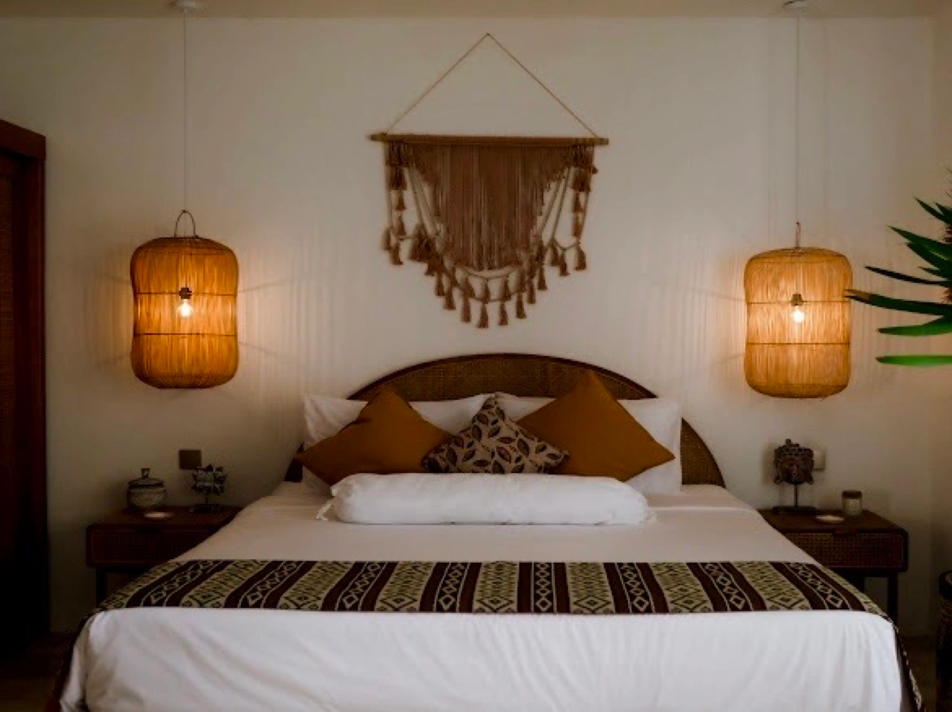 Bright 1BR Apartment w/ Shared Pool, 1-bed villa for rent in Kuta – photo 15 of 15