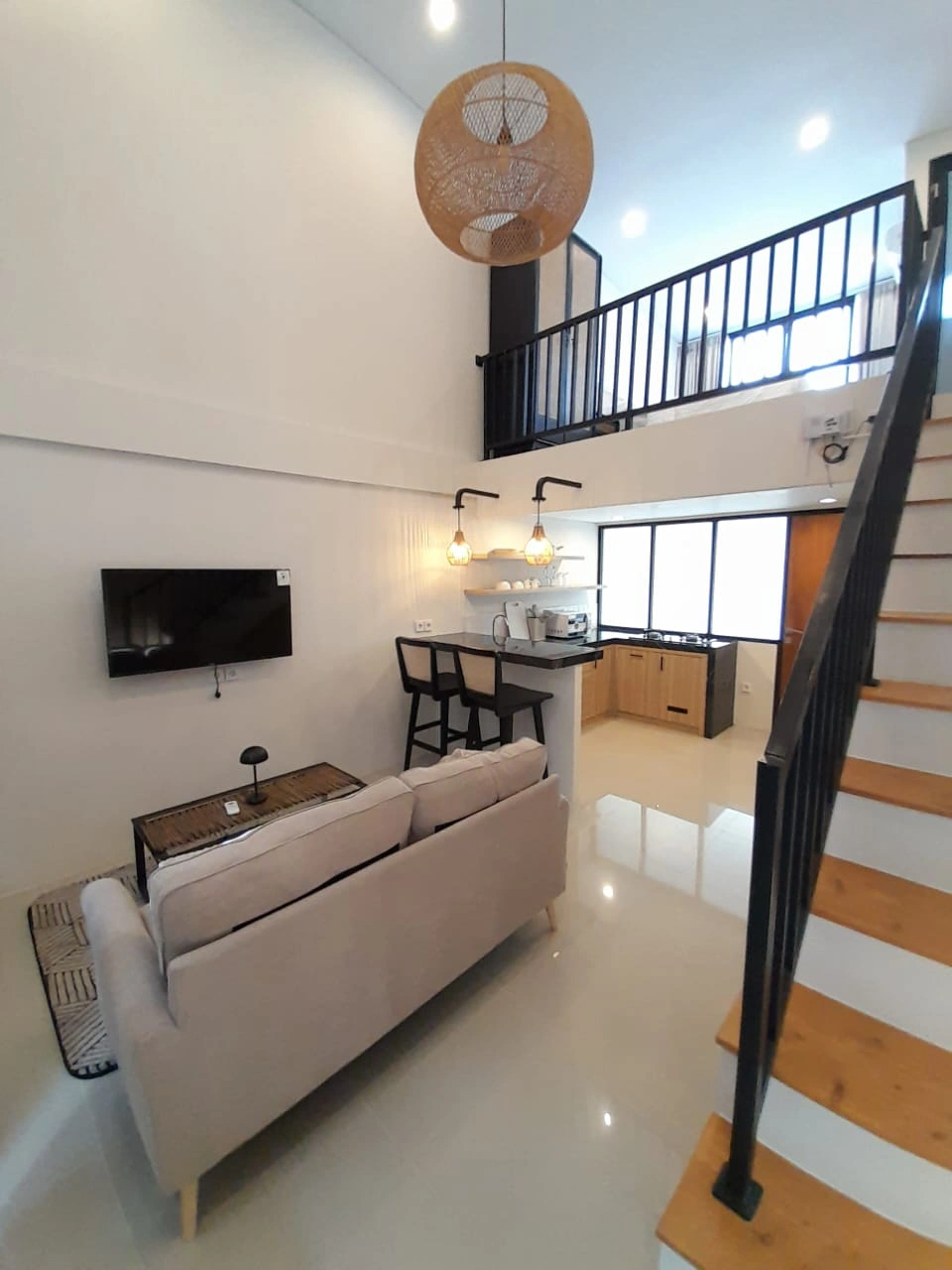 Cozy 1BR Loft in Tumbak Bayuh Pererenan, 1-bed villa for rent in Pererenan – photo 9 of 15