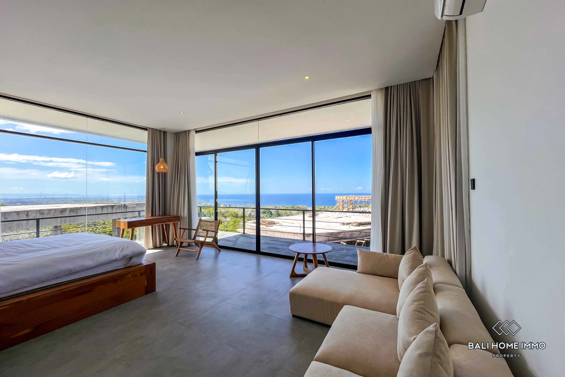 Stunning 3 Bedrooms Villa with Ocean View for Rental in Uluwatu, 3-bed villa for rent in Uluwatu – photo 3 of 12