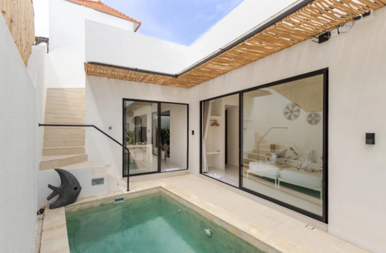 Brand New Modern 2 Bedroom Villa in Prime Berawa, 2-bed villa for rent in Canggu – photo 15 of 15