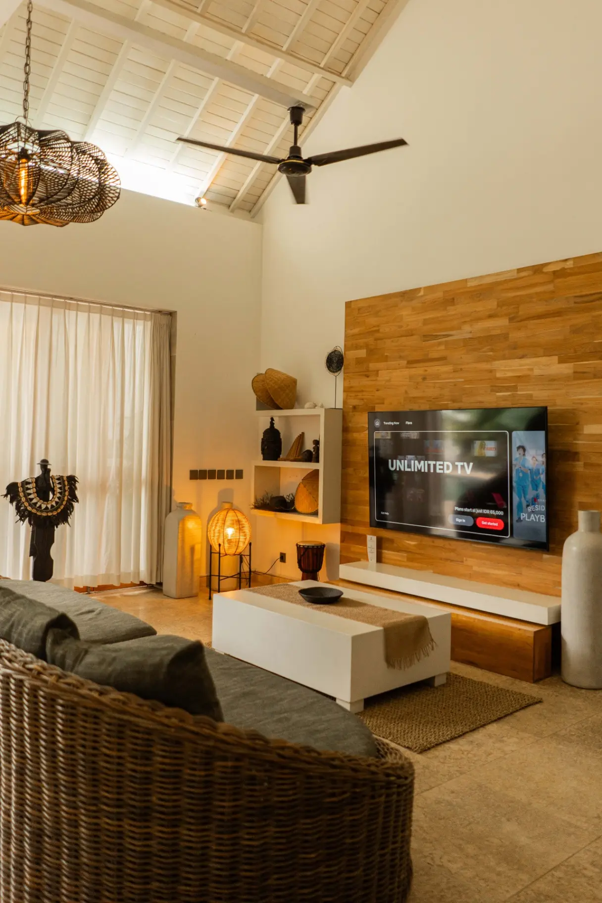 Breezy 4BR Villa w/ Private Pool and Spa, 4-bed villa for rent in Canggu – photo 11 of 15