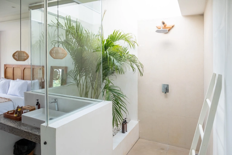 Modern Tropical 2 Bedroom Villa in Prime Berawa, 2-bed villa for rent in Canggu – photo 6 of 15