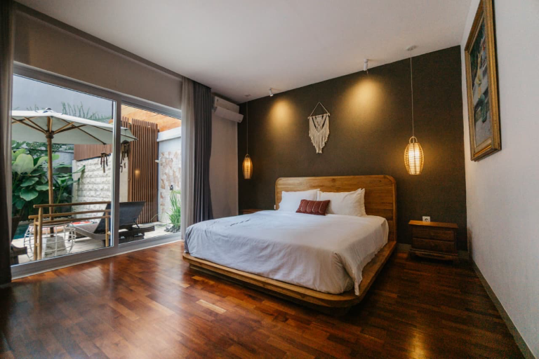 HOT LOCATION | Modern 3-Bedroom Villa in Tegal Cupek, 3-bed villa for rent in Seminyak – photo 2 of 11