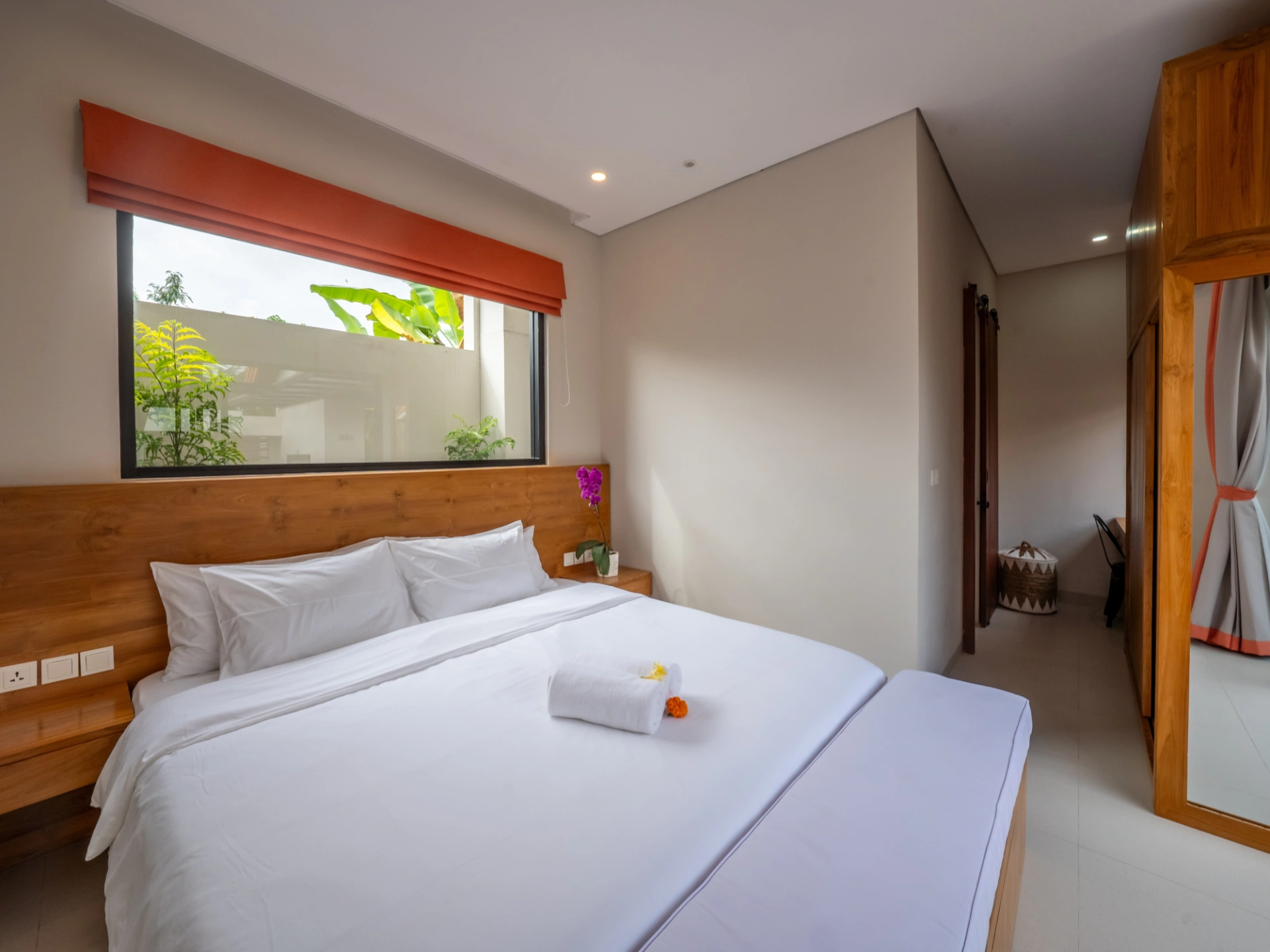 Eco-Luxury 4BR Oasis in Mas Ubud: Steps to Padel & Water Purifier, 4-bed villa for rent in Ubud – photo 6 of 15