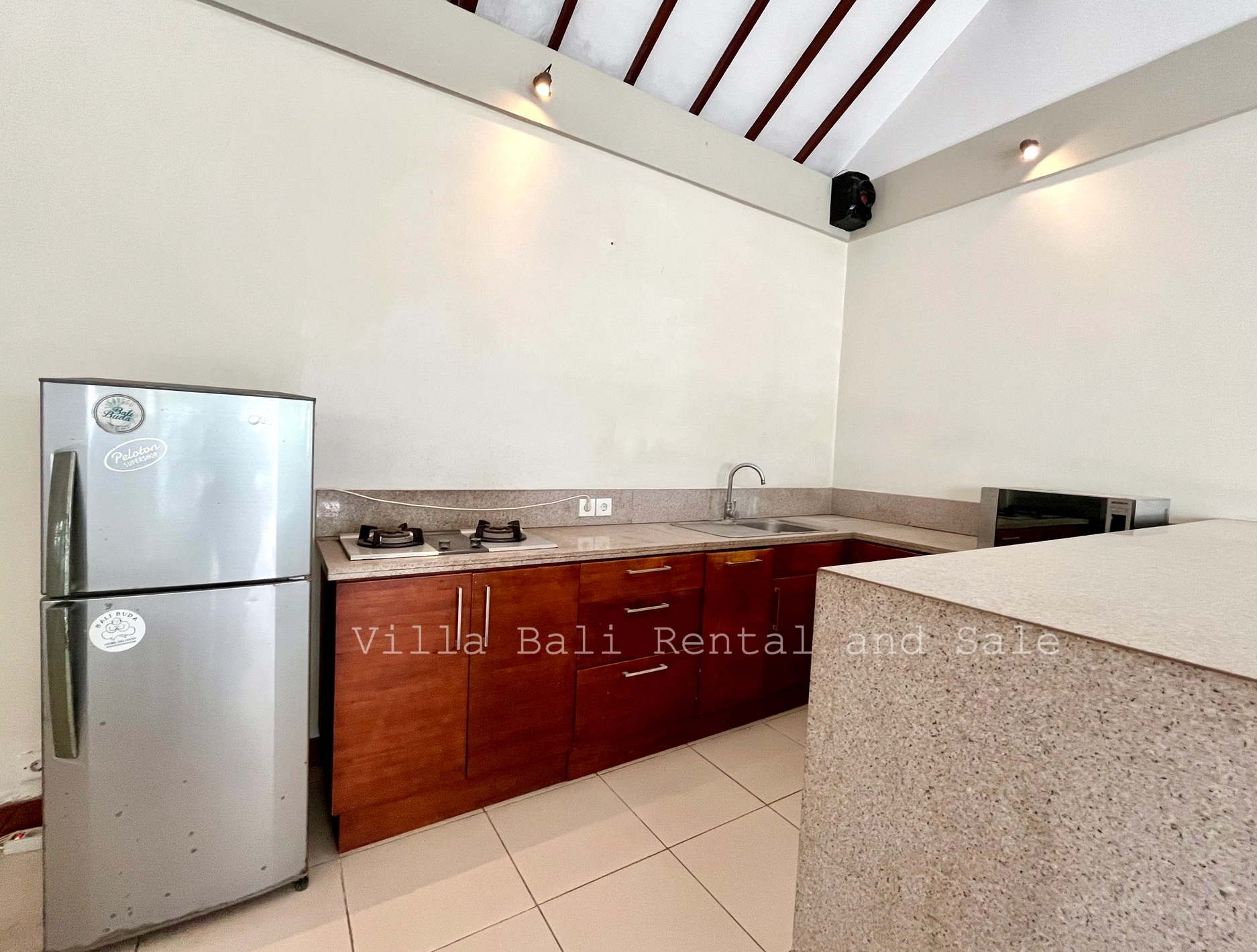Cozy 2-Bedroom Villa in Quiet Umalas, 2-bed villa for rent in Canggu – photo 3 of 12