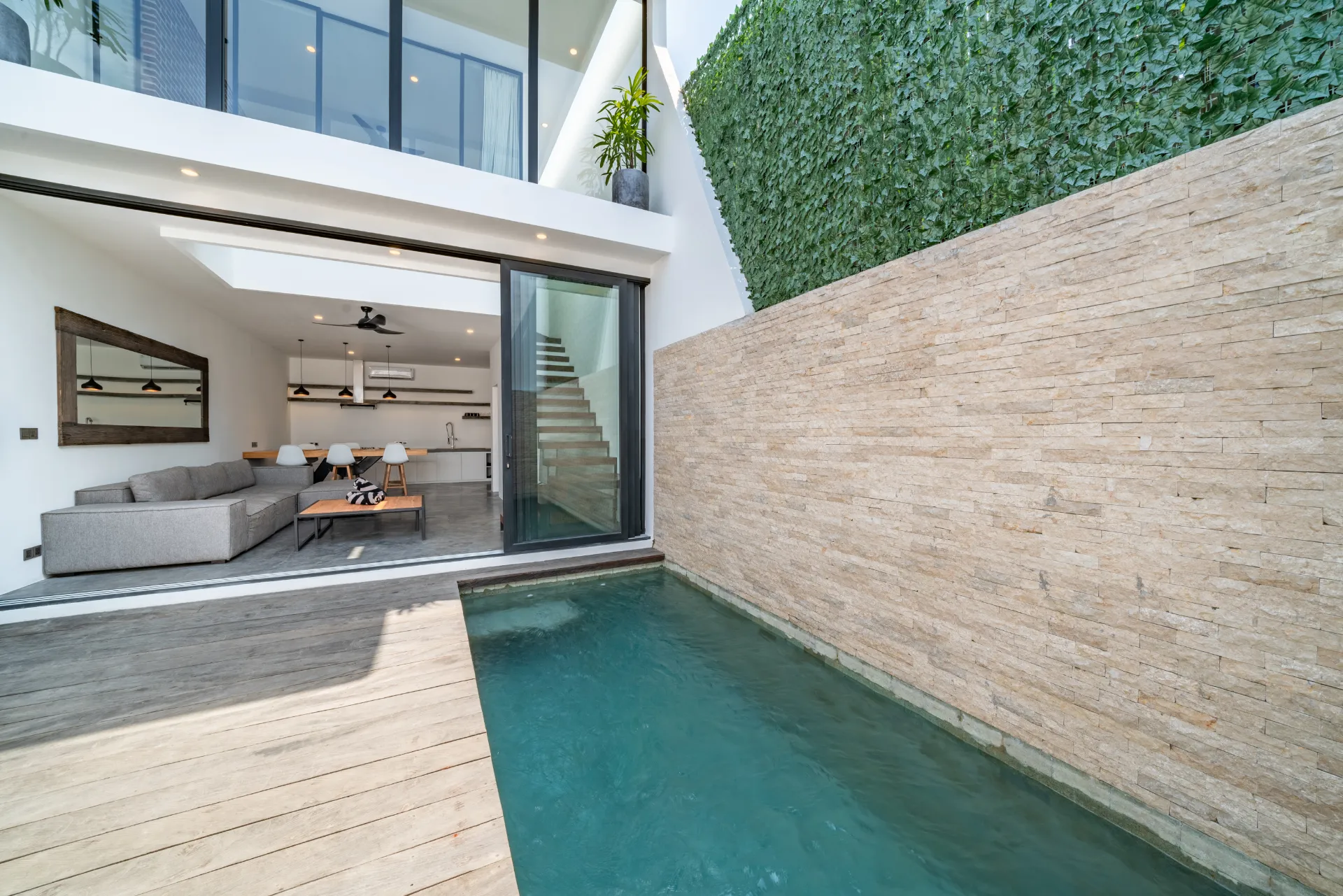 Loft Ludo : Superb 1BR luxury loft in Great Location, 1-bed villa for rent in Canggu – photo 2 of 15