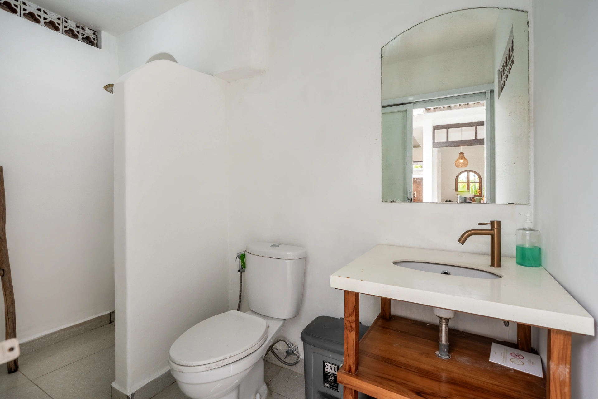 Two Bedroom Private Pool in Bhiseka Villa Jimbaran Bali, 2-bed villa for rent in Uluwatu – photo 7 of 15