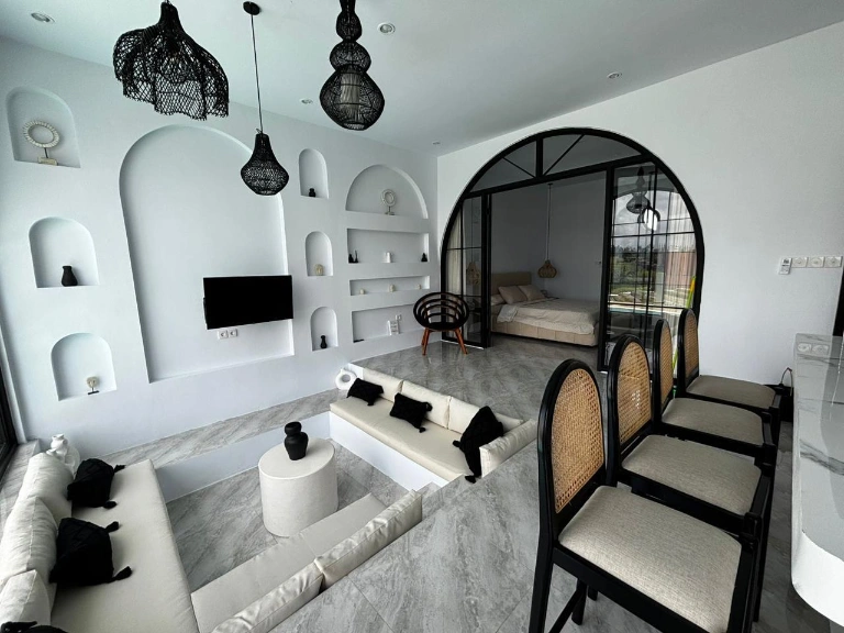 Brand New 3 Bedroom Rice Field View Villa, 3-bed villa for rent in Seseh – photo 13 of 15
