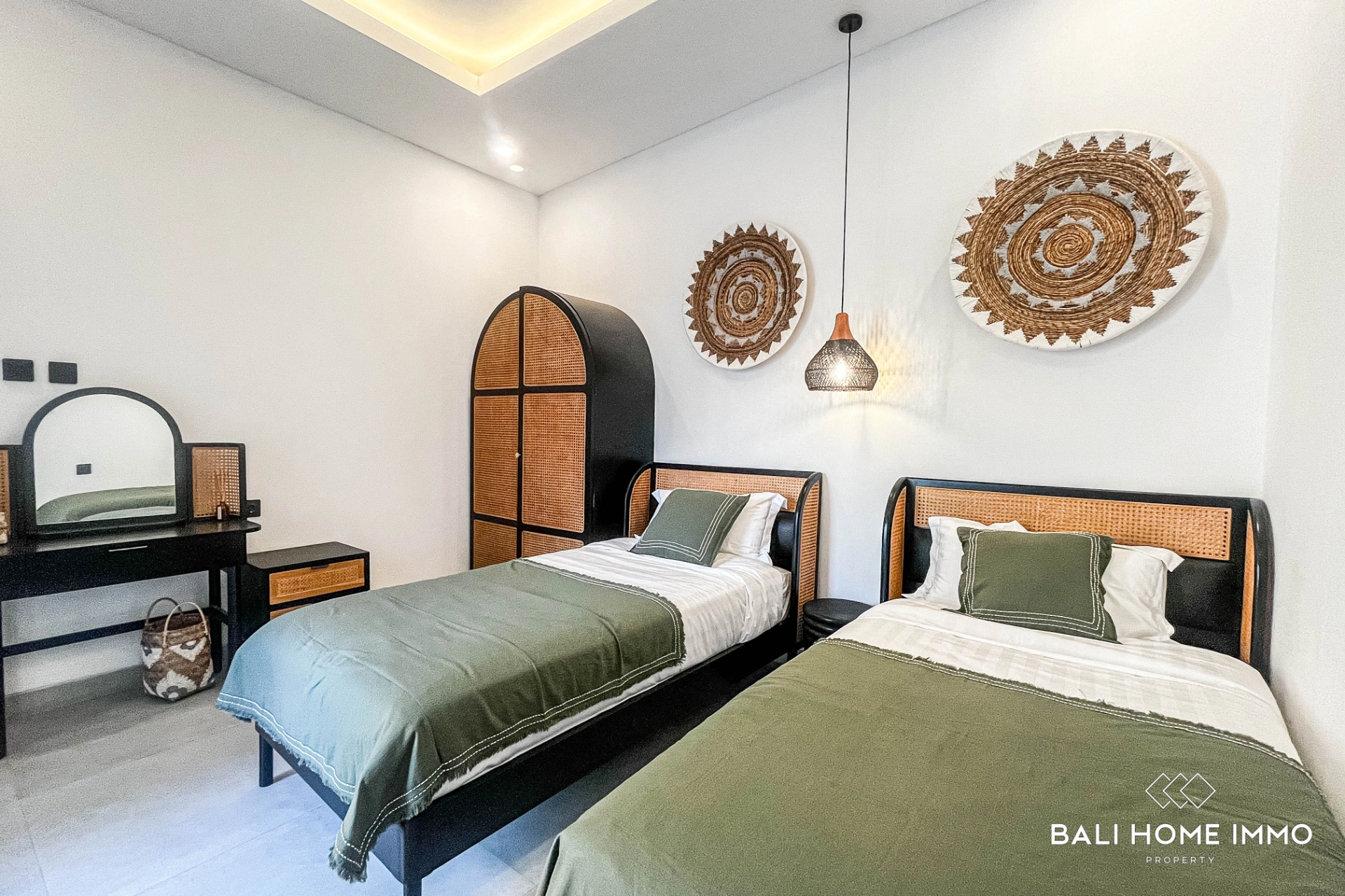 3 Bedrooms Villa for Sale and Rent in Jimbaran, 3-bed villa for rent in Uluwatu – photo 11 of 14