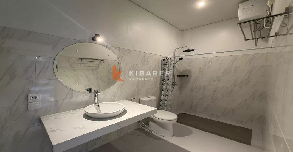 Minimalist Modern Two-Bedrooms Villa with Flexible Living in Kerobokan, 2-bed villa for rent in Seminyak – photo 14 of 14