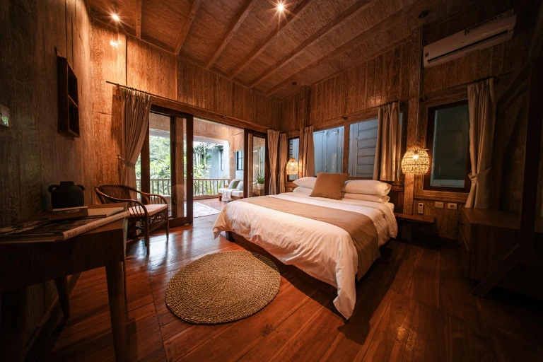 3BR Riverfront Villa with Jungle Views | Pererenan, 3-bed villa for rent in Pererenan – photo 6 of 14