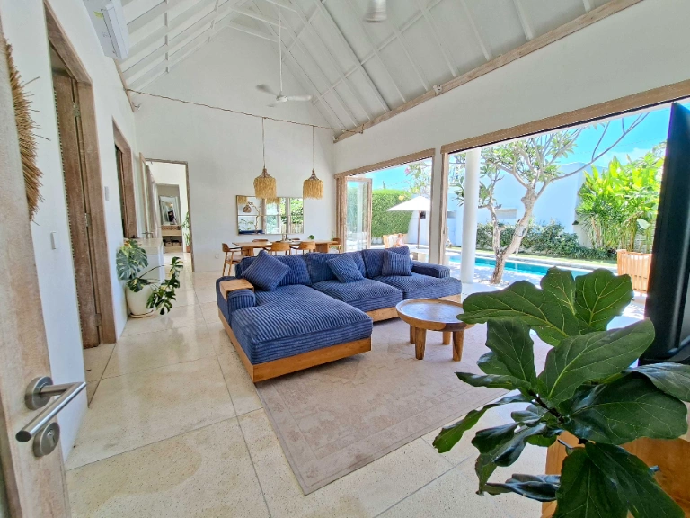 2-Bedroom Villa with Saltwater Pool in Abianbase, 2-bed villa for rent in Canggu – photo 3 of 15