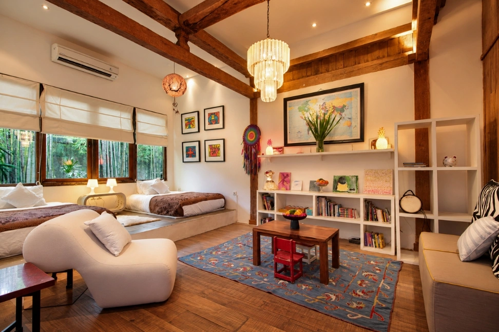 An Extraordinary 5-Bedroom Artistic Sanctuary in Berawa, 5-bed villa for rent in Canggu – photo 7 of 15