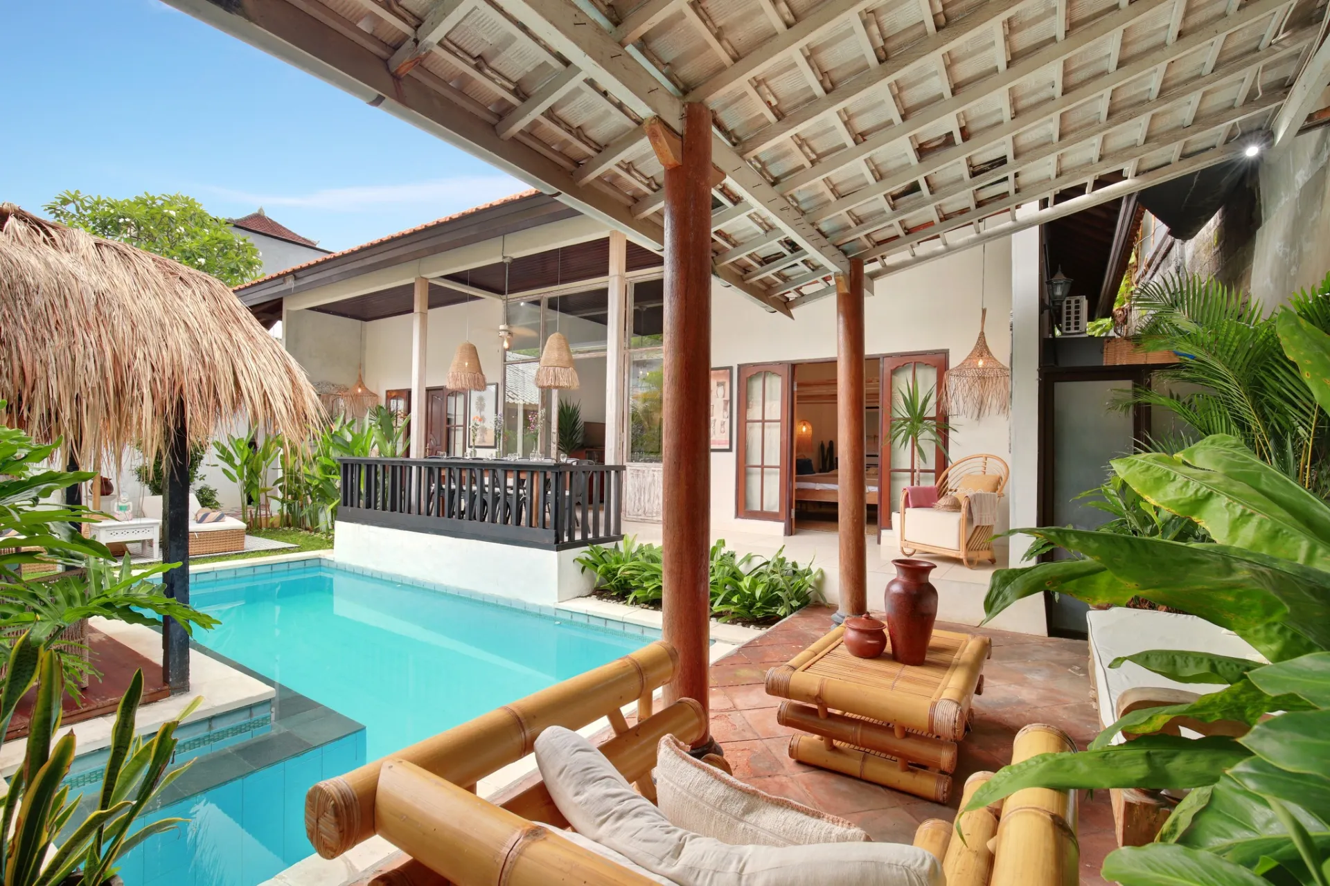 Seminyak Villa – 4BR, Private Pool, Walk to Shops & Beach, 4-bed villa for rent in Seminyak – photo 8 of 15