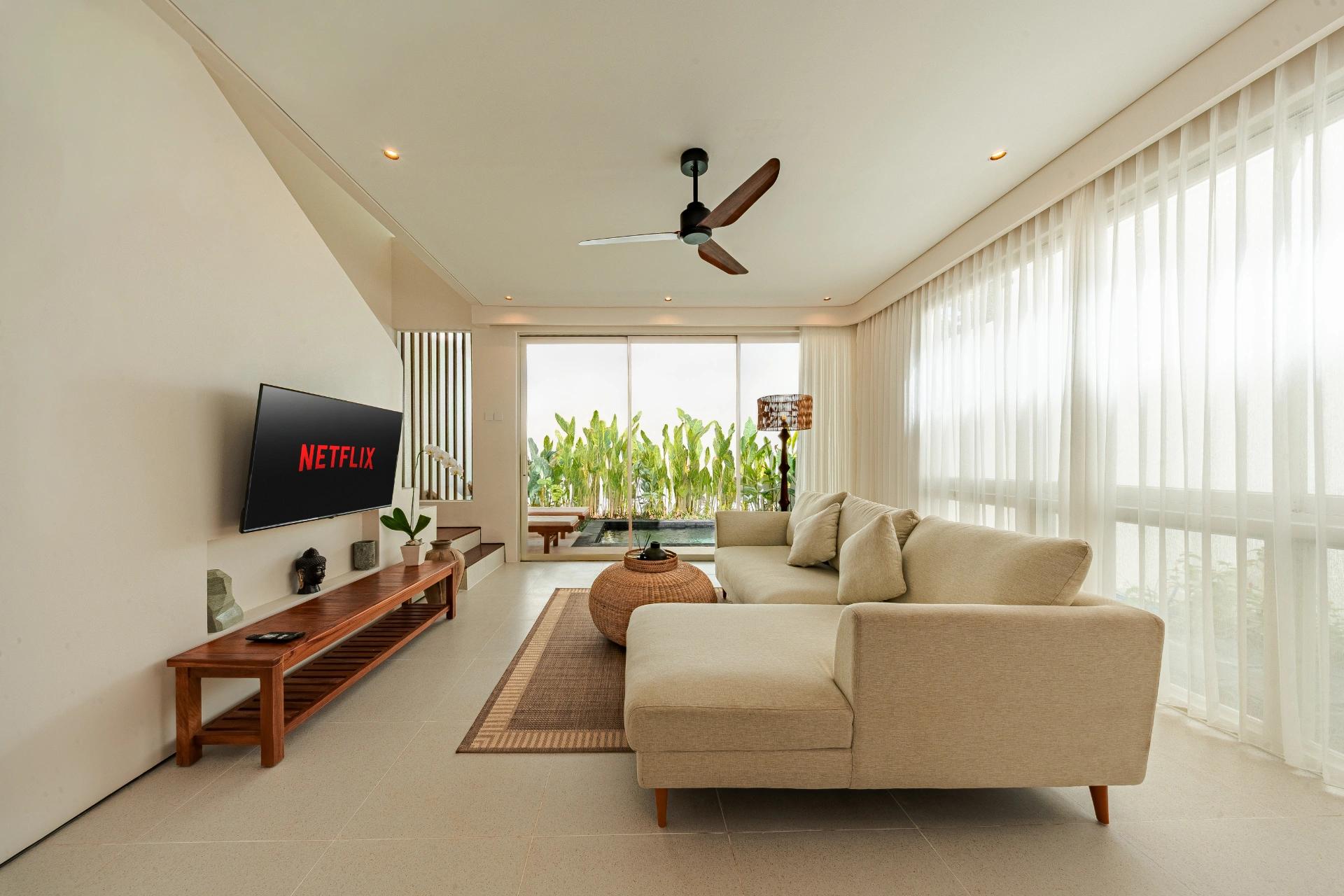 Binginzie - Balcony Pool Villa, Near Bingin Beach, 1-bed villa for rent in Uluwatu – photo 2 of 14