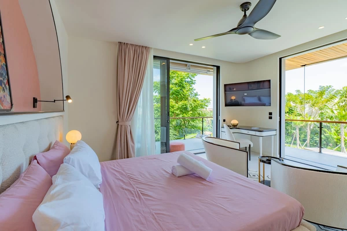 Villa For Rent 7 Bed In Umalas,Kerobokan Bali, 7-bed villa for rent in Canggu – photo 13 of 15
