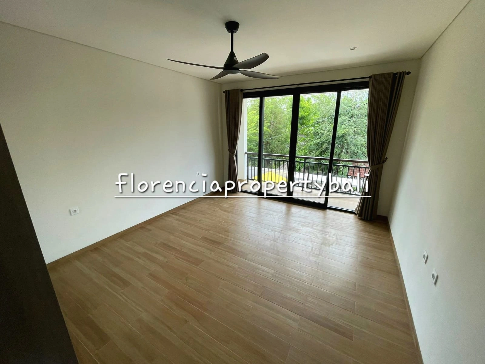 Kerobokan Villa | Modern 2 Bedroom for Yearly and Monthly Rental, 2-bed villa for rent in Canggu – photo 12 of 14