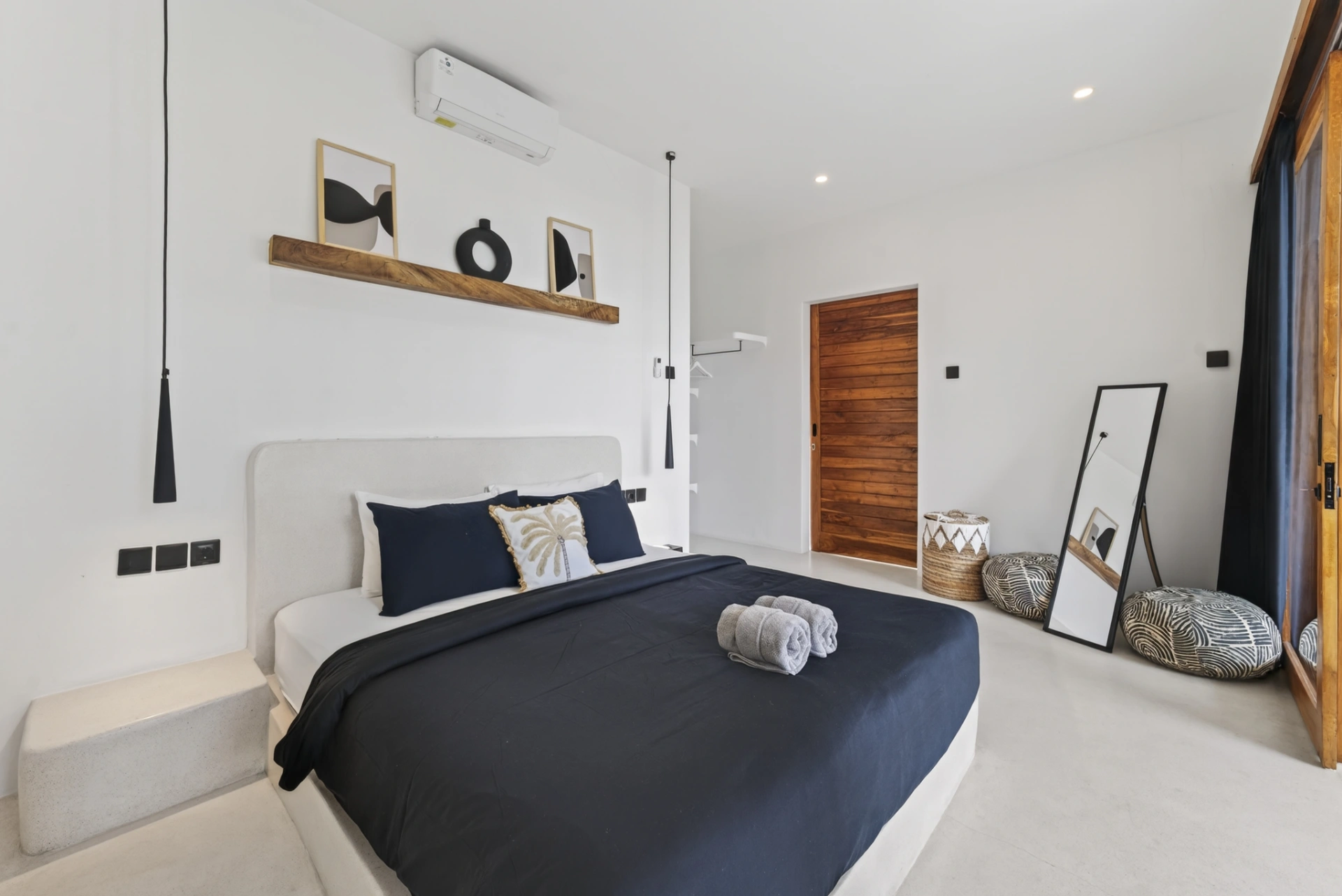 Trinity Villa: Stylish 3BR Retreat in Canggu, 3-bed villa for rent in Canggu – photo 6 of 15