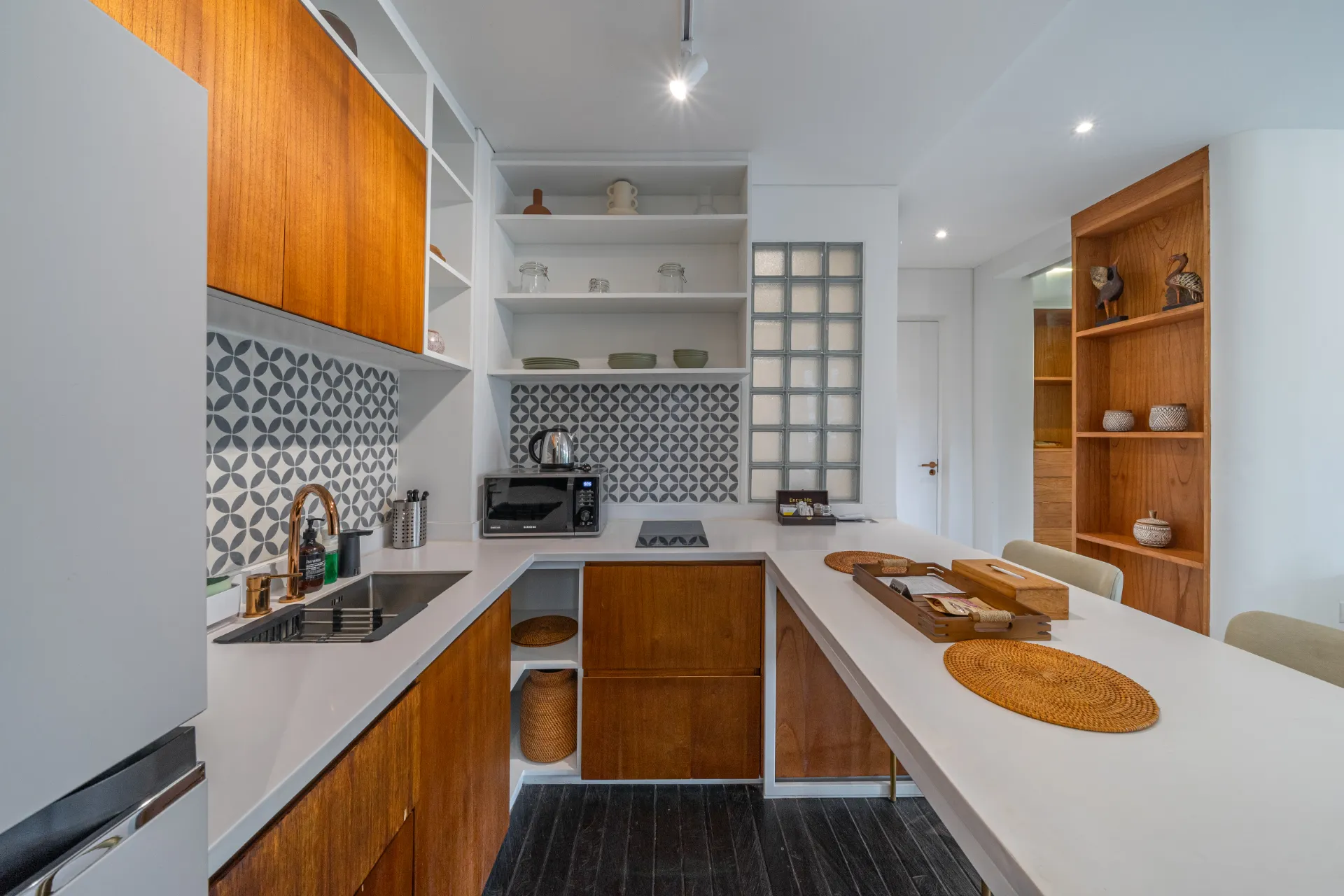 1BR The Cruise - Modern 1-Bedroom Apartment in Canggu!!, 1-bed villa for rent in Canggu – photo 8 of 12