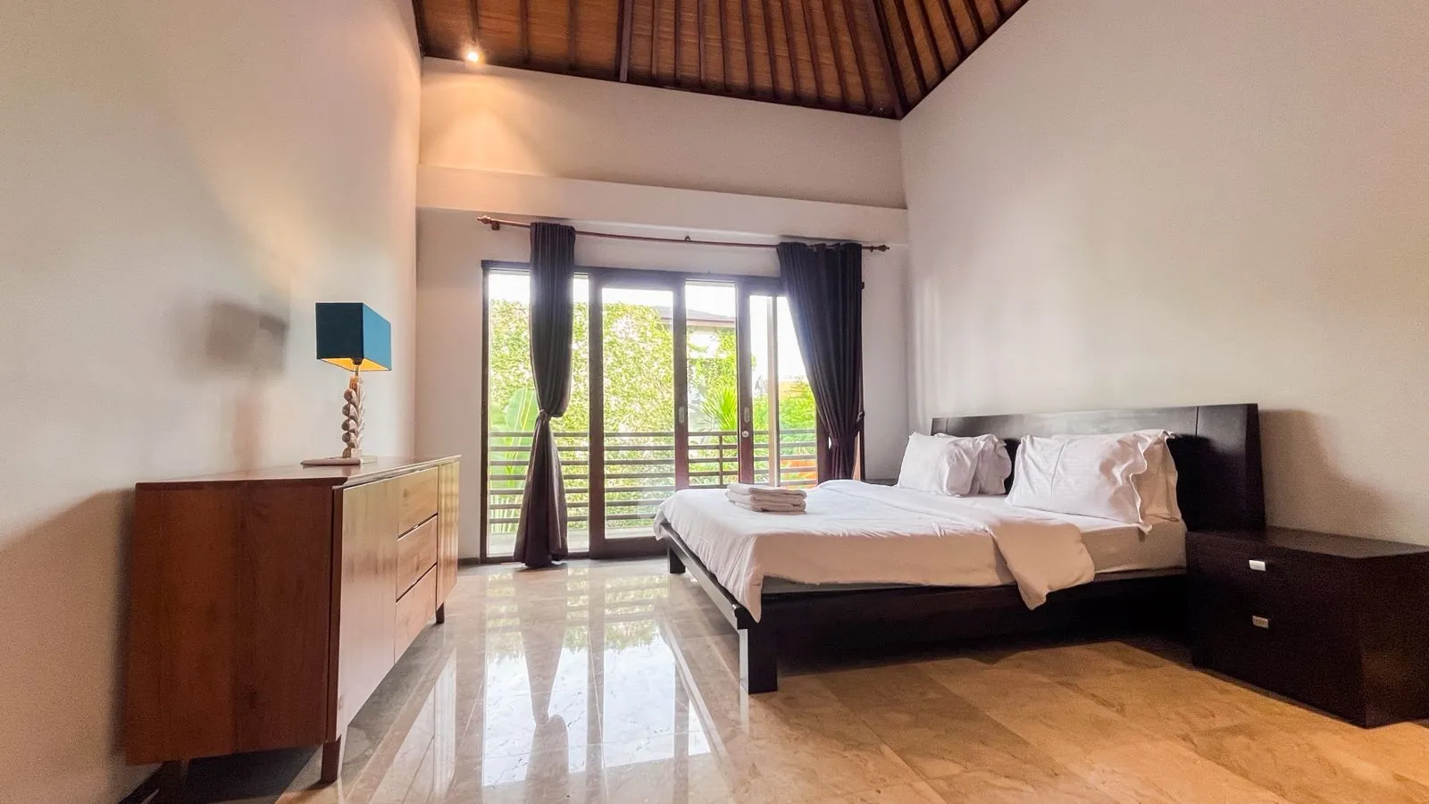 Villa Almera – 2 Bedroom Villa with Private Pool & Garden in Canggu, 2-bed villa for rent in Canggu – photo 9 of 15