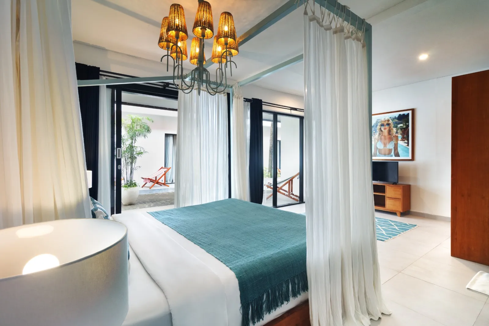 Trendy Studio Room in Berawa, 1-bed villa for rent in Canggu – photo 11 of 15