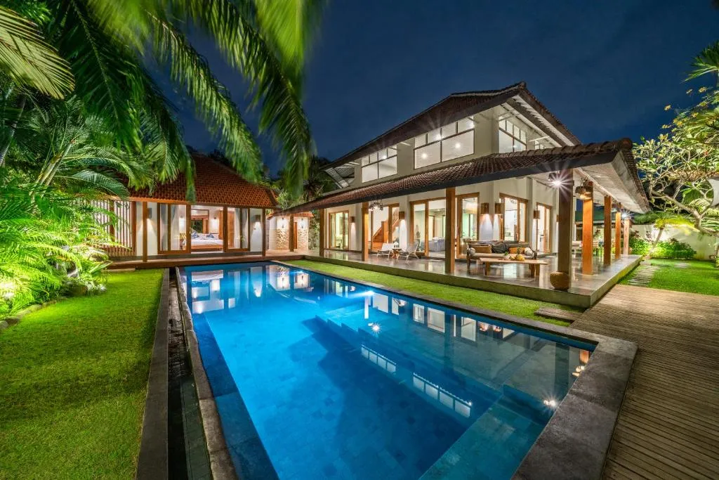 4BR Villa in Canggu, 4-bed villa for rent in Canggu – photo 4 of 15