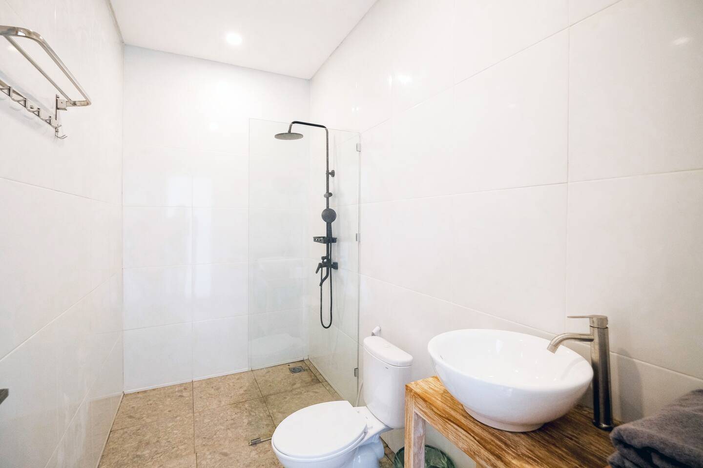 3-Bedroom Modern Villa – Canggu, 3-bed villa for rent in Canggu – photo 15 of 15